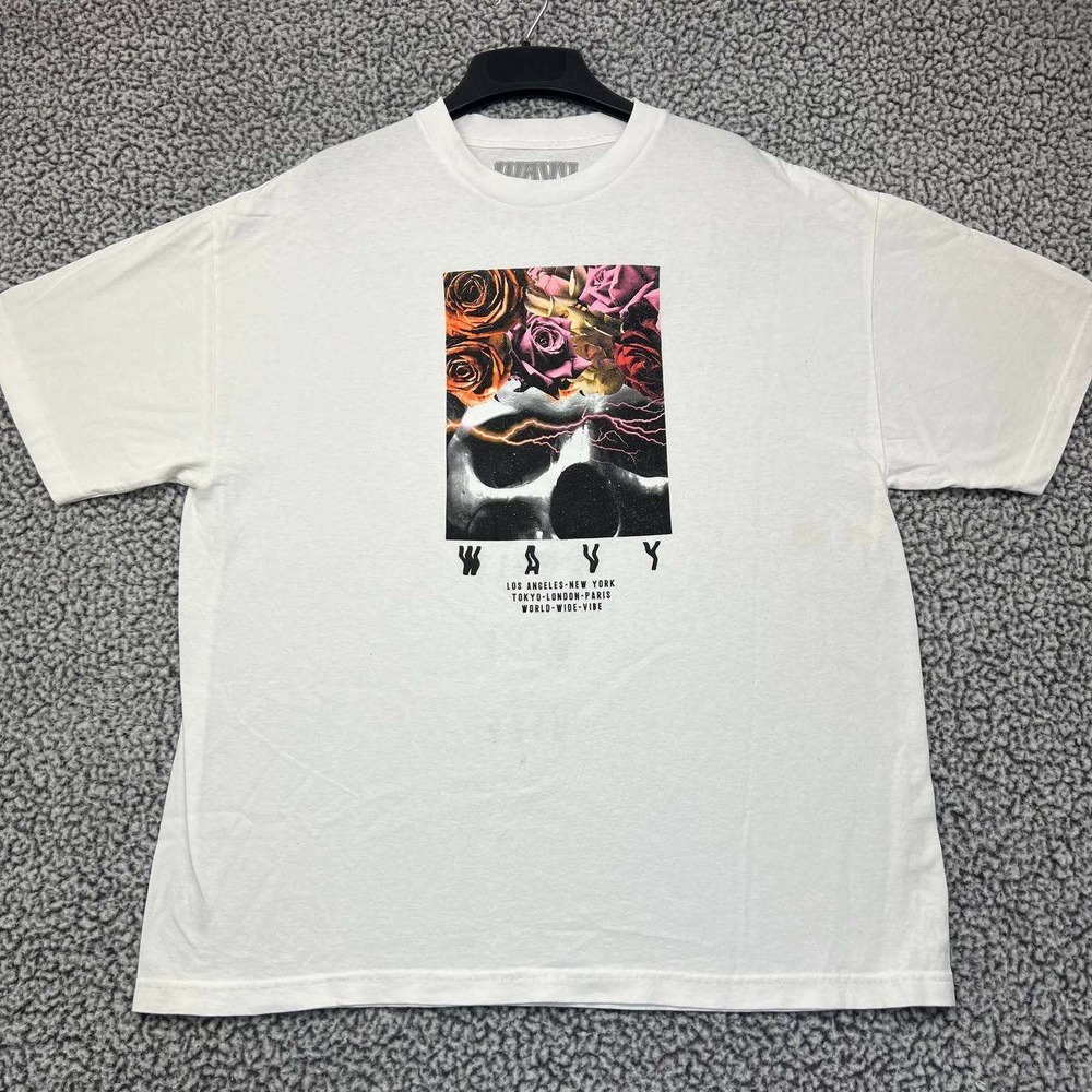 Wavy World-Wide Vibe Shirt Men Extra Large White Short Sleeve Crew Neck‎ Cotton